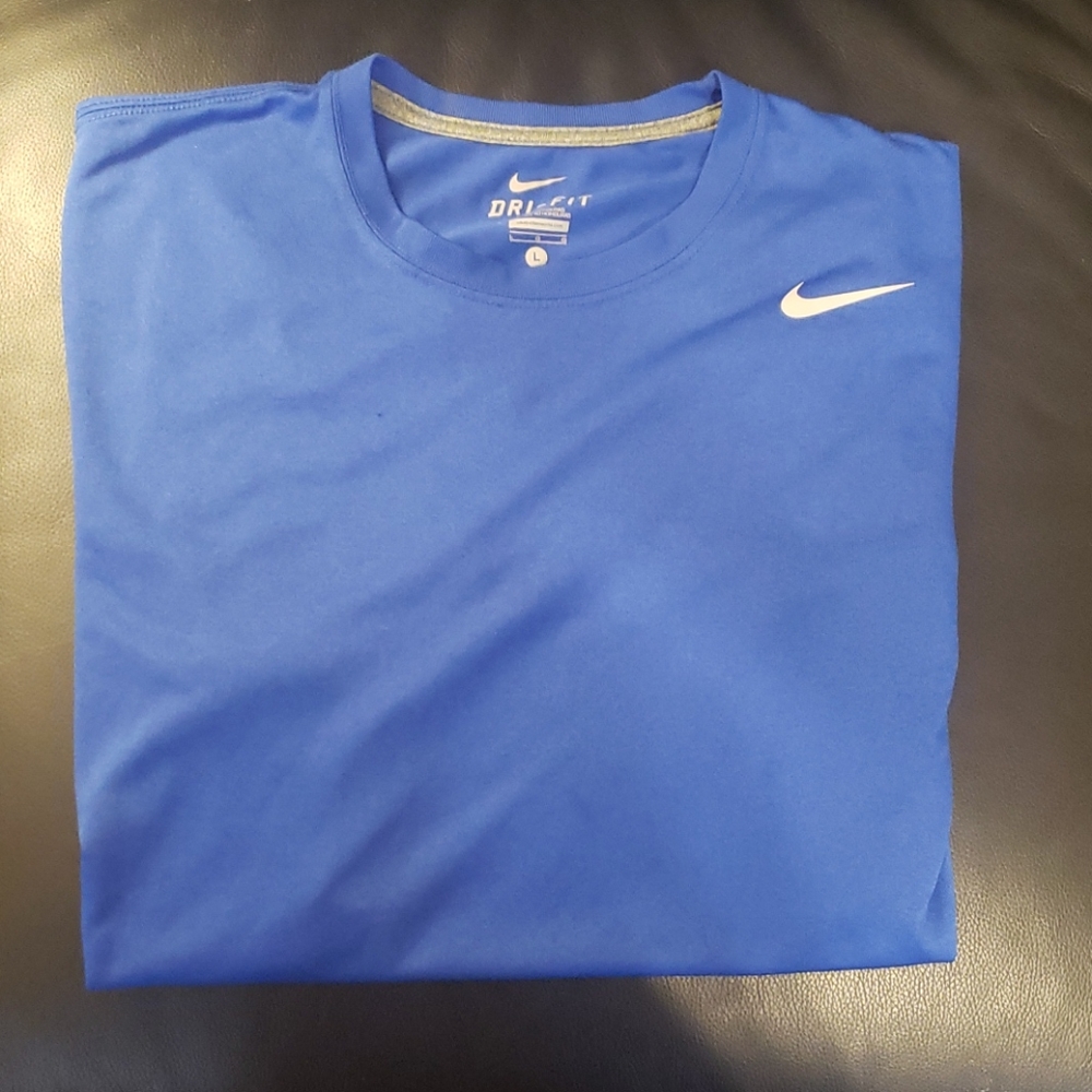 Nike Dri-Fit T-shirt